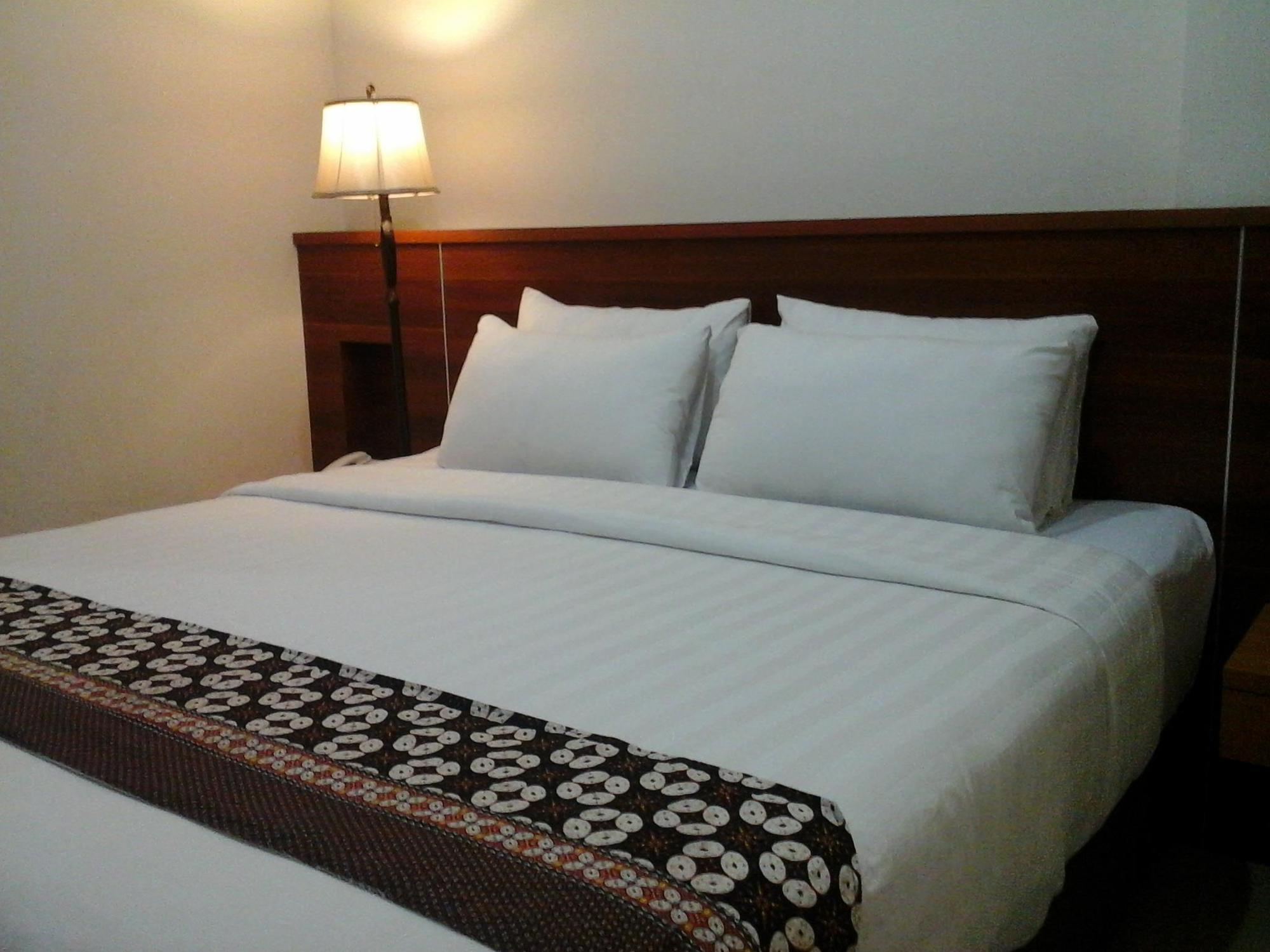Maranatha Grand Hotel Yogyakarta Eksteriør billede